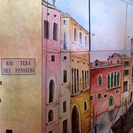 Residenza Sara Lägenhet Venedig Exteriör bild